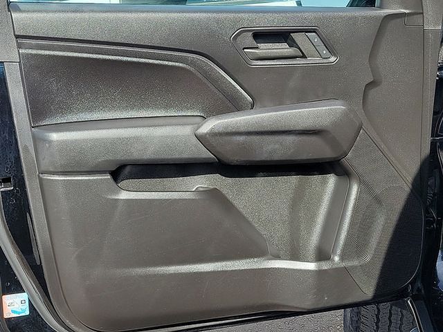 Used Car 2023 Chevrolet Colorado  Trail Boss For Sale Under $35,000 In Plainview, Texas