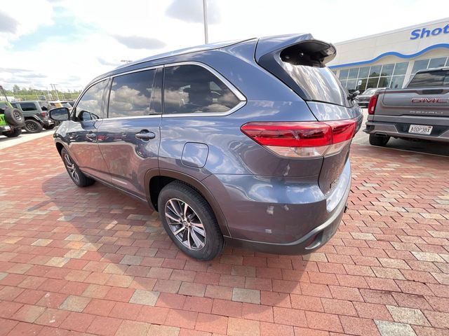 Used 2017 Toyota Highlander SUV