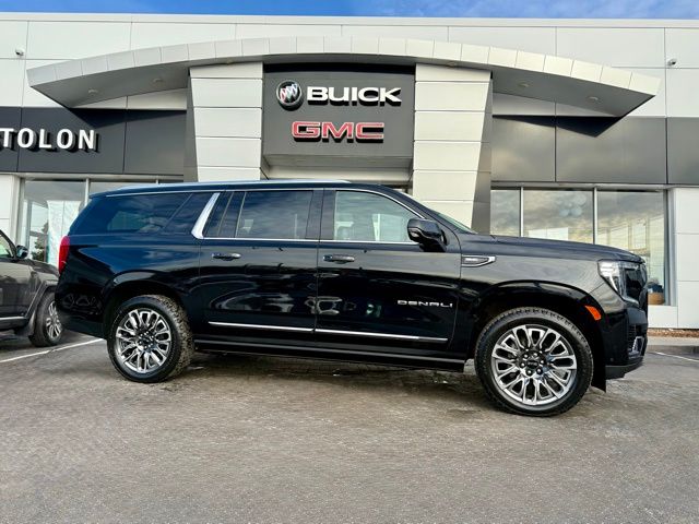 2024 GMC Yukon XL Denali Ultimate 4WD