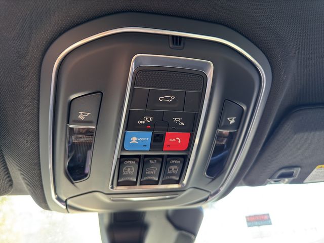 New 2025 Silver Jeep Limited image 30