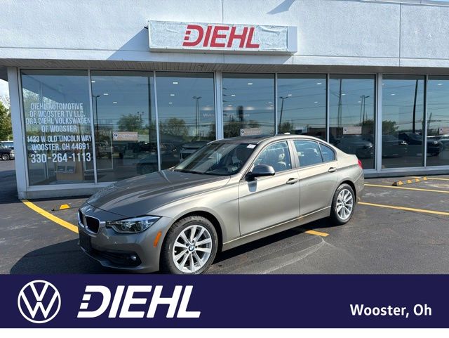 2018 BMW 3 Series 320i xDrive Sedan's photo