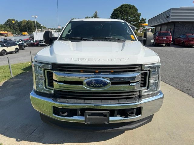 Used 2019 White Ford XL image 2