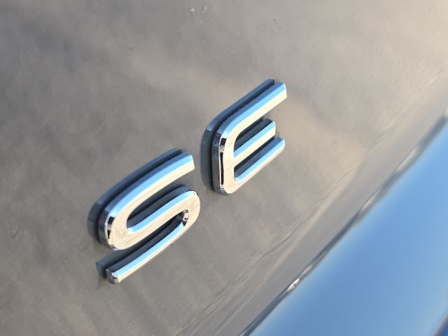 2024 Volkswagen Atlas Cross Sport 2.0T SE w/Technology:45688B