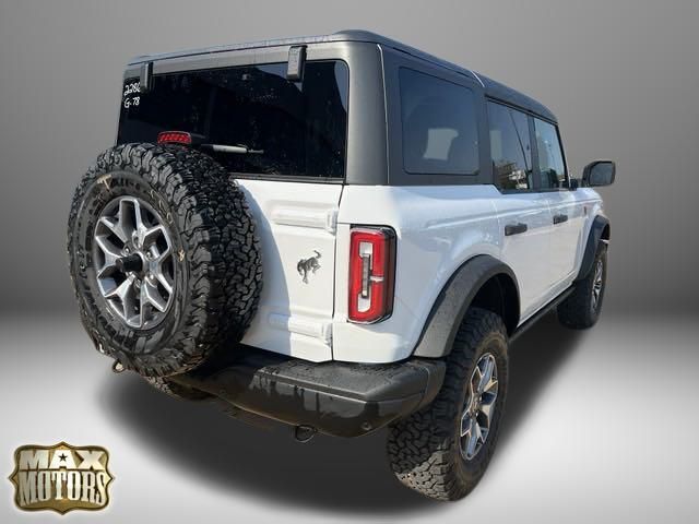 2024 Ford Bronco Badlands 11