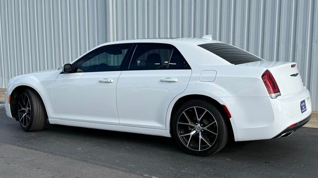 used 2022 Chrysler 300 car, priced at $28,297
