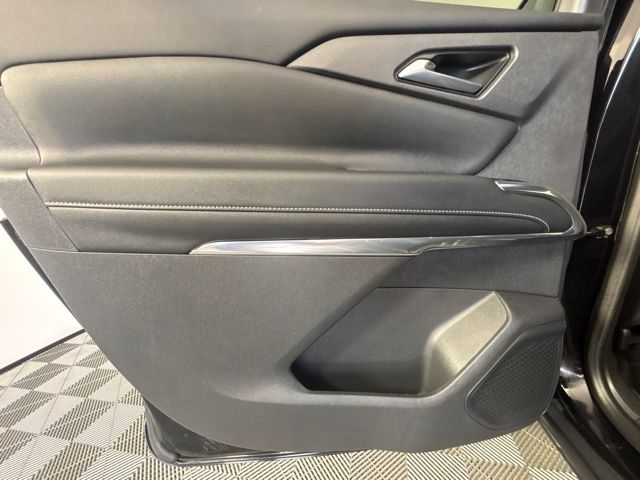 Used 2024 Chevrolet Traverse SUV
