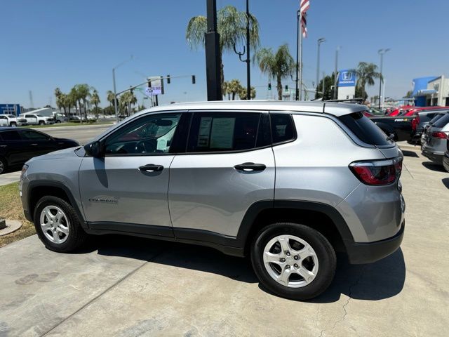 2022 Jeep Compass Sport 8