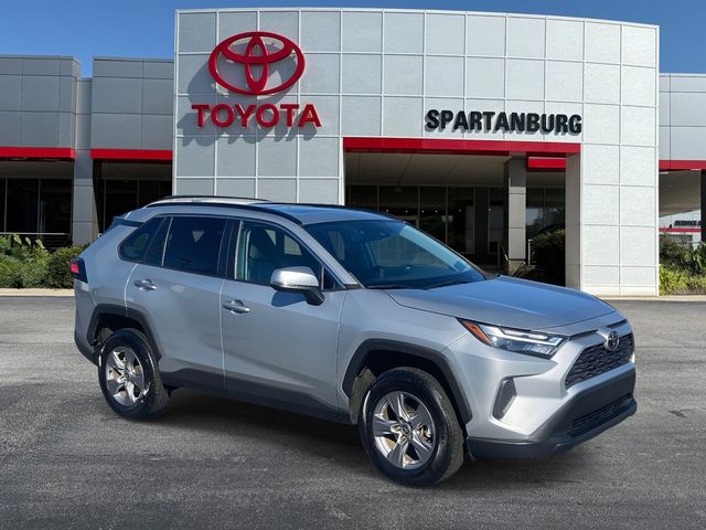2022 Toyota RAV4 XLE FWD
