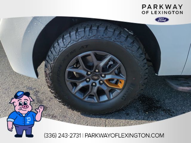 New 2027 White Ford Tremor image 10