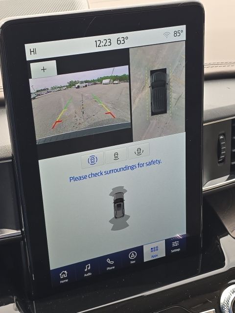 2023 Ford Explorer Platinum:B02247