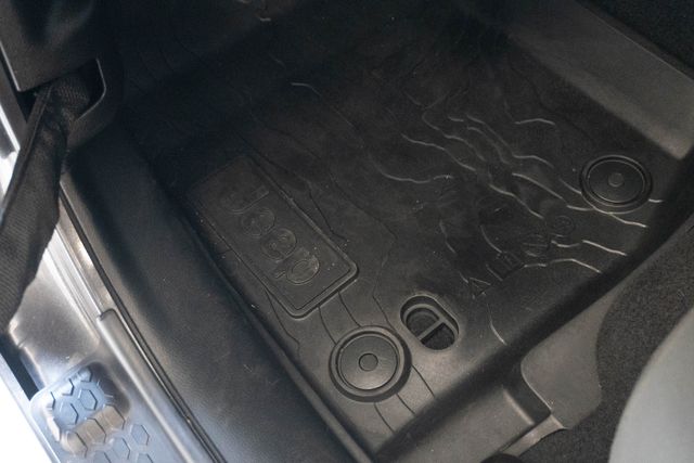 Used 2020 Jeep Wrangler SUV