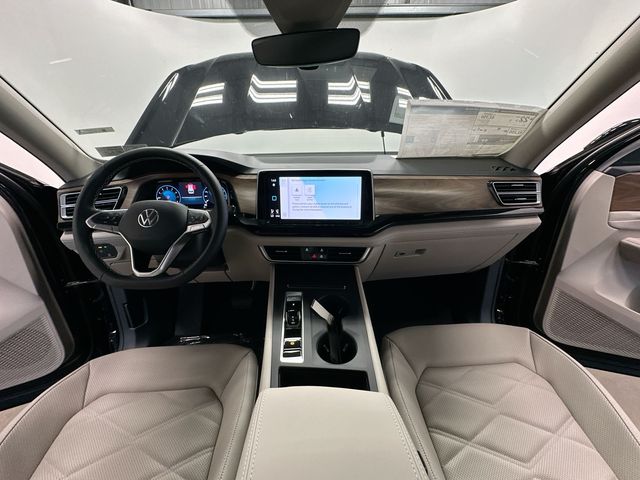 2026 Volkswagen Atlas 2.0T SE Black at South Hills CDJR