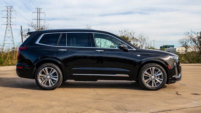 2025 Cadillac XT6 Premium Luxury - 7