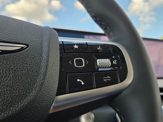 2027 Genesis GV80