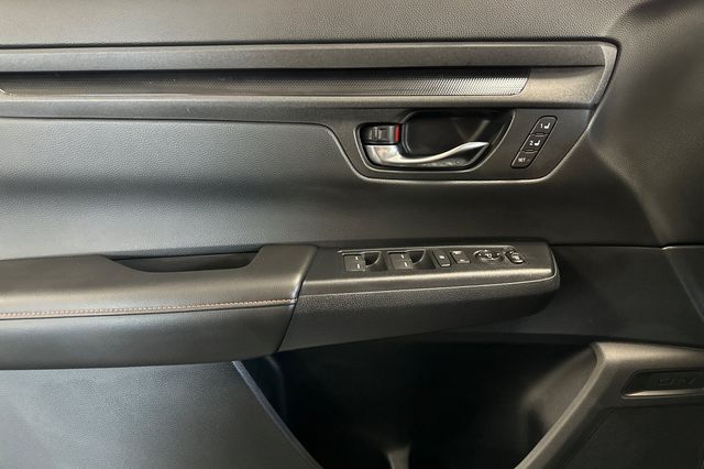 New 2026 Urban Gray Pearl Honda Sport-L image 9