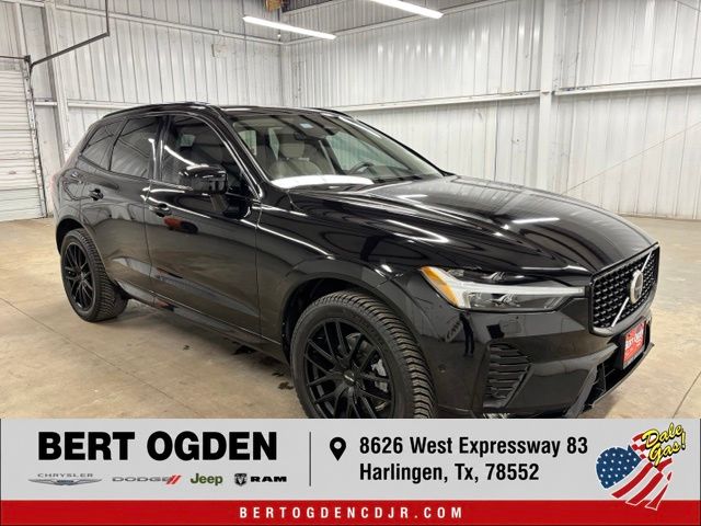 2024 Volvo XC60 B5 Plus Dark Theme AWD