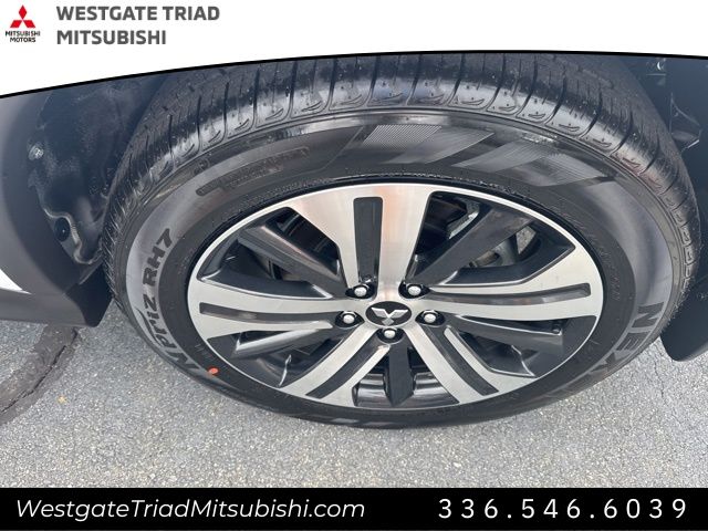 MitsubishiOutlander Sport5