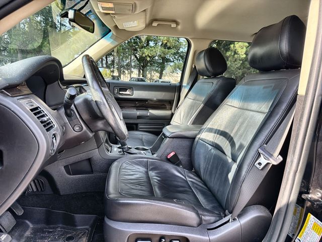 Used 2016 Black Ford SEL image 11