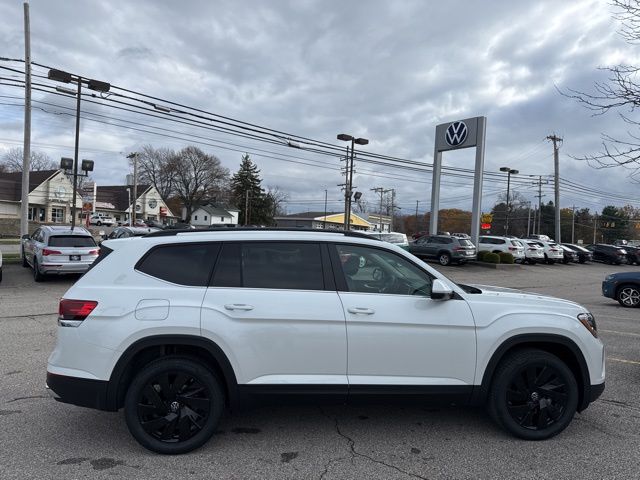 New 2026 Volkswagen Atlas 2.0T SE w/Technology 4D Sport Utility in