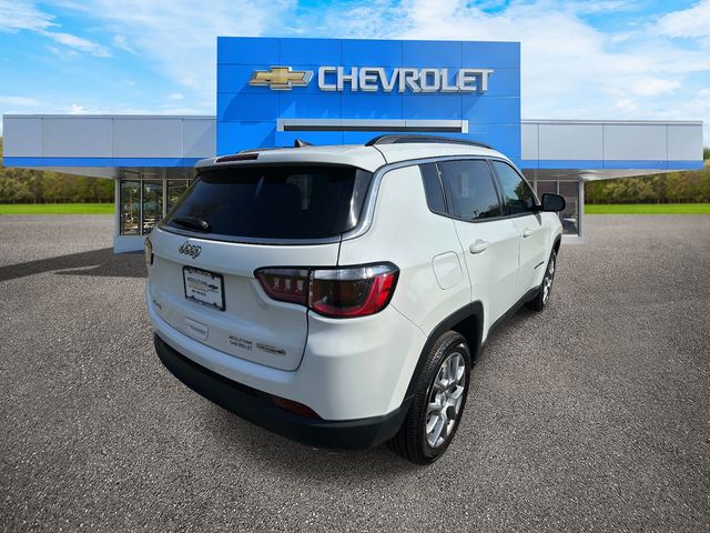 2022 Jeep Compass - Image 6