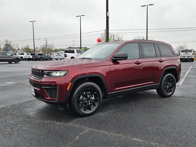 2026 Jeep Grand Cherokee Altitude 4x4