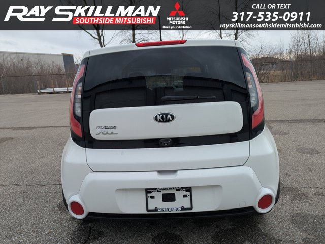 Used 2015 White Kia Exclaim image 6