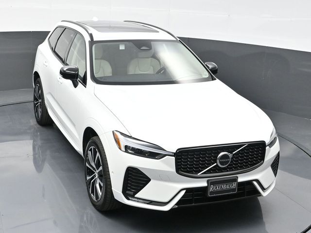 2025 Volvo XC60  photo