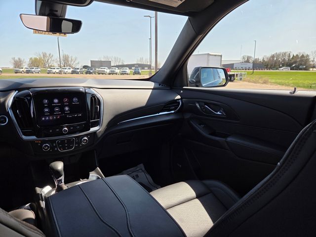 2023 Chevrolet Traverse AWD High Country