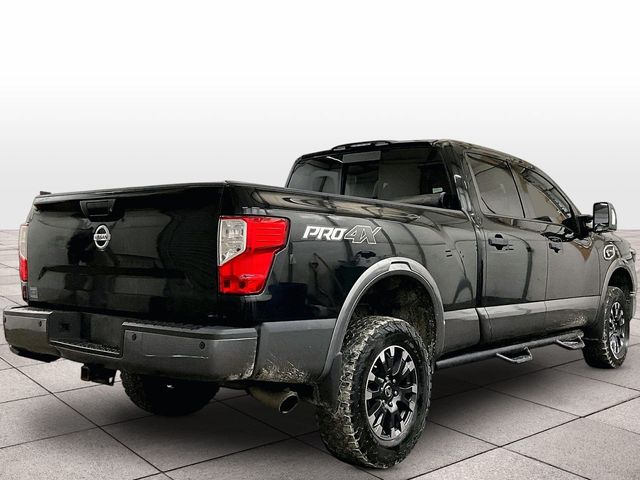 2017 Nissan Titan XD PRO-4X - 11