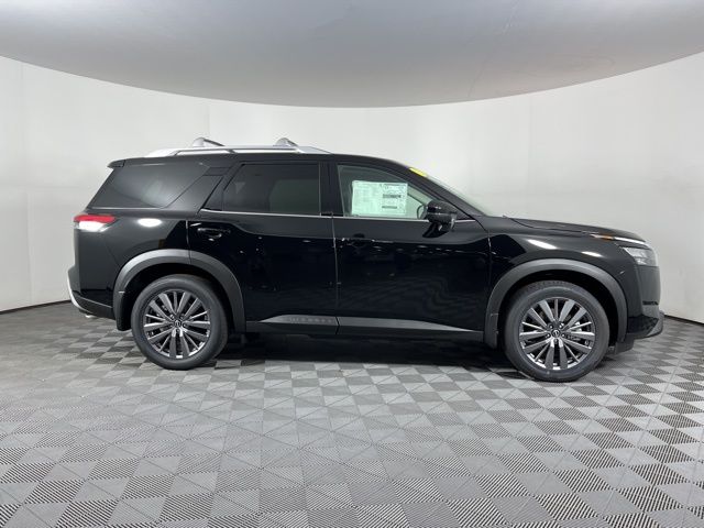 2025 Super Black Nissan Pathfinder SL FWD SUV