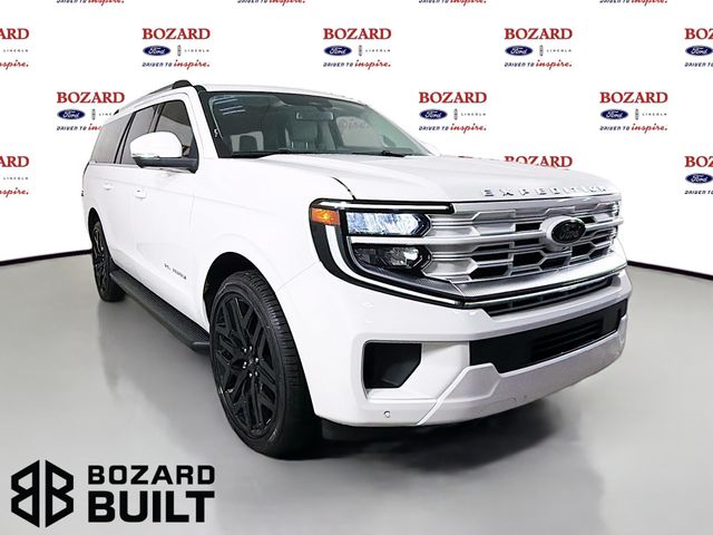 Star White Metallic Tri-Coat 2026 Ford Expedition SUV / Crossover Four-Wheel Drive Automatic