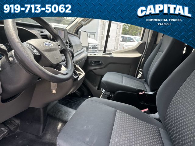 Used 2025 White Ford Base image 21