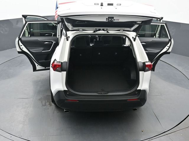 2021 Toyota RAV4 XLE 53