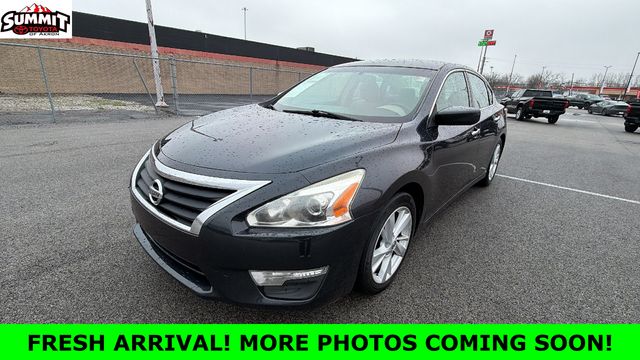 Storm Blue Metallic 2013 Nissan Altima 2.5 SV Sedan Front-Wheel Drive Continuously Variable Transmission