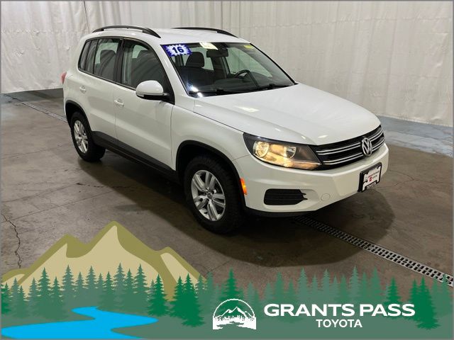  2016 Volkswagen Tiguan S 4Motion   