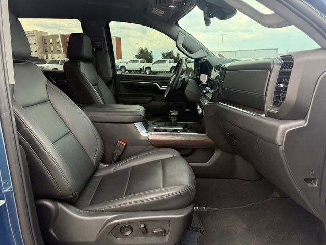 used 2024 GMC Sierra 1500 car, priced at $49,301