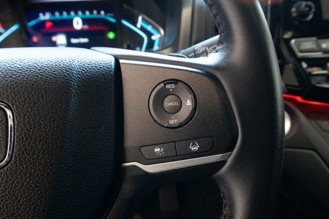 Used 2023 Honda Odyssey Van