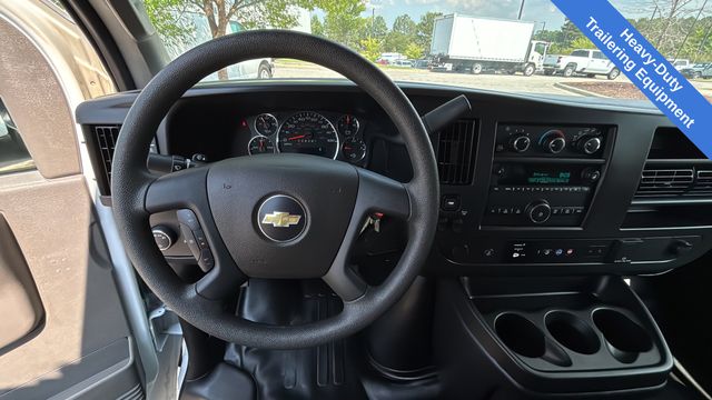 Used 2025 White Chevrolet Work Van image 10
