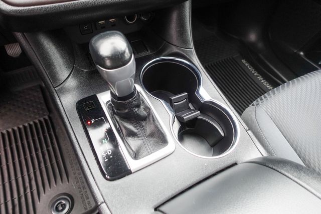 used 2019 Toyota Highlander Hybrid car, priced at $21,000