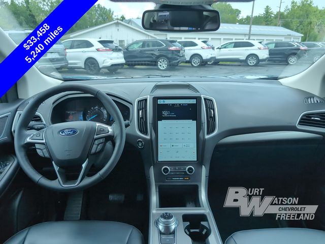 2024 Ford Edge SEL 18