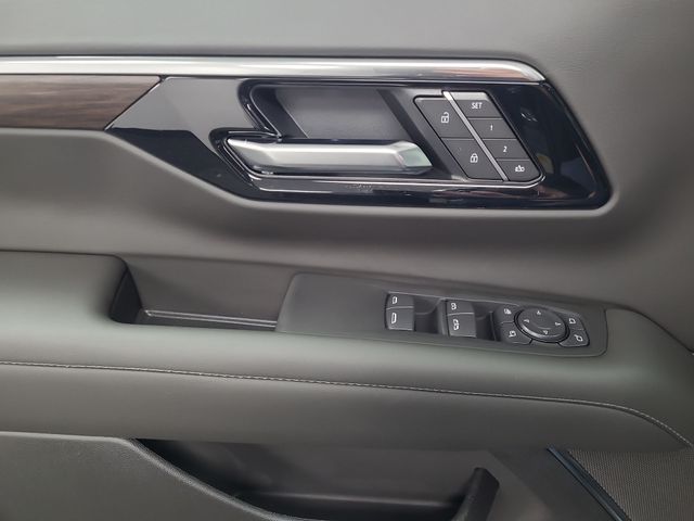 2026 – Chevrolet – Suburban