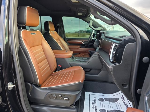 2024 GMC Sierra 3500HD Denali Ultimate