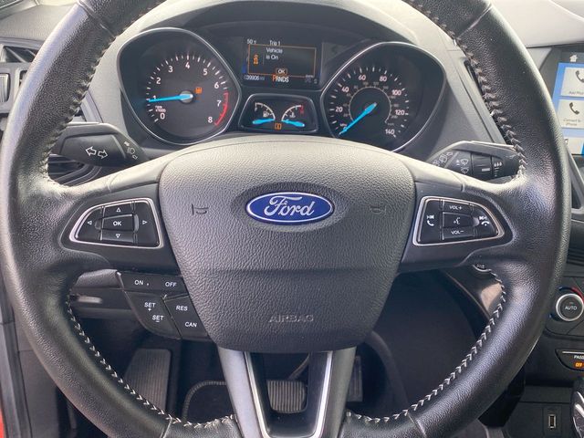 2019 Ford Escape SEL 11