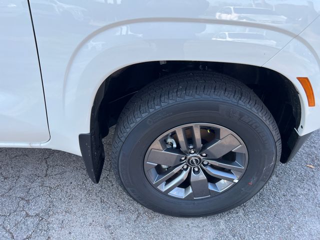 2025 Glacier White Nissan Frontier SV RWD Truck