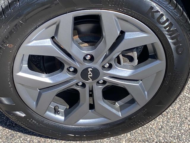 Used 2025 Kia Seltos SUV