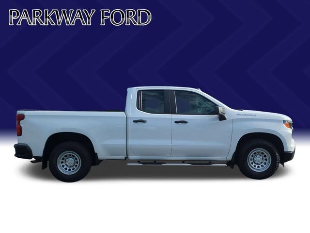 Used 2024 White Chevrolet WT image 6