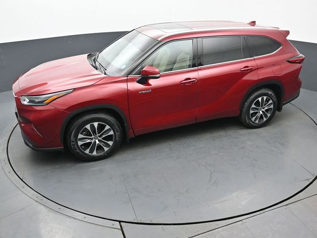 2021 Toyota Highlander Hybrid XLE 31