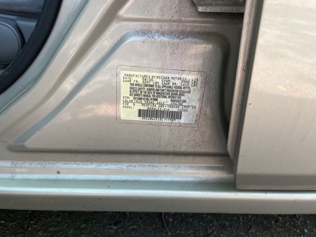 NissanSentra19