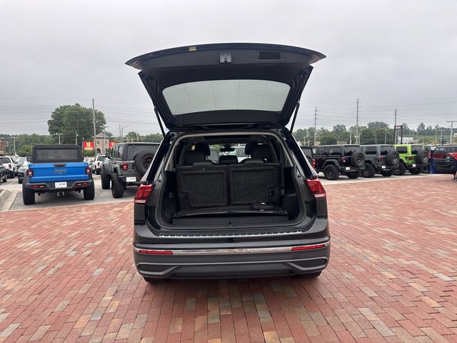 Used 2023 Volkswagen Tiguan SUV