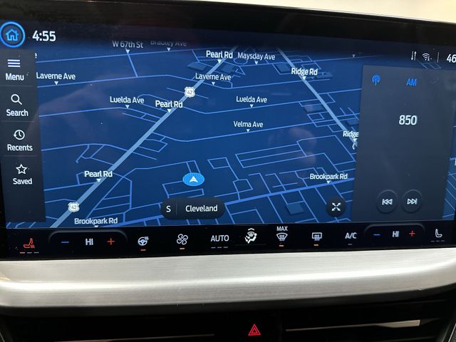 Used 2023 Silver Ford Platinum image 27